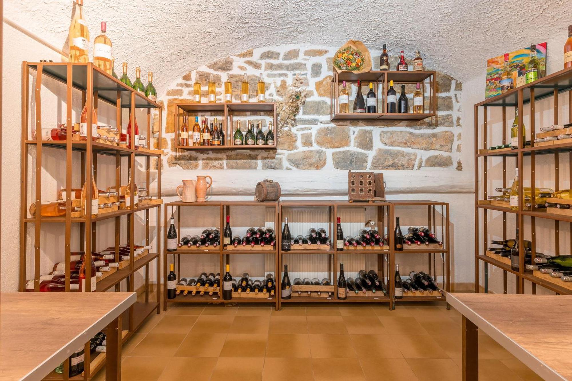 Logis Hotel Restaurant Le Pradinas Anduze Buitenkant foto