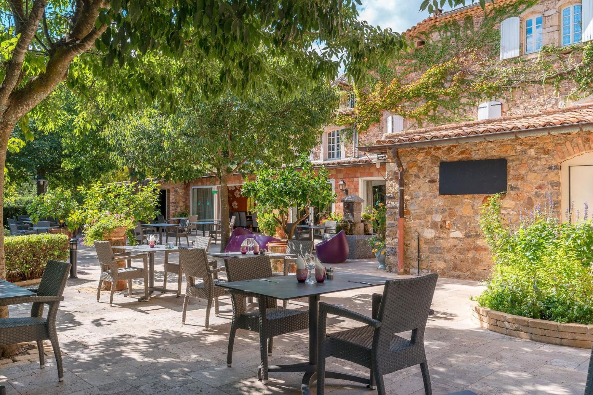 Logis Hotel Restaurant Le Pradinas Anduze Buitenkant foto