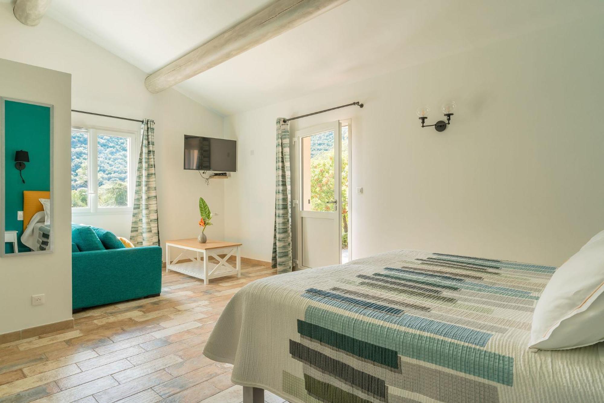 Logis Hotel Restaurant Le Pradinas Anduze Buitenkant foto
