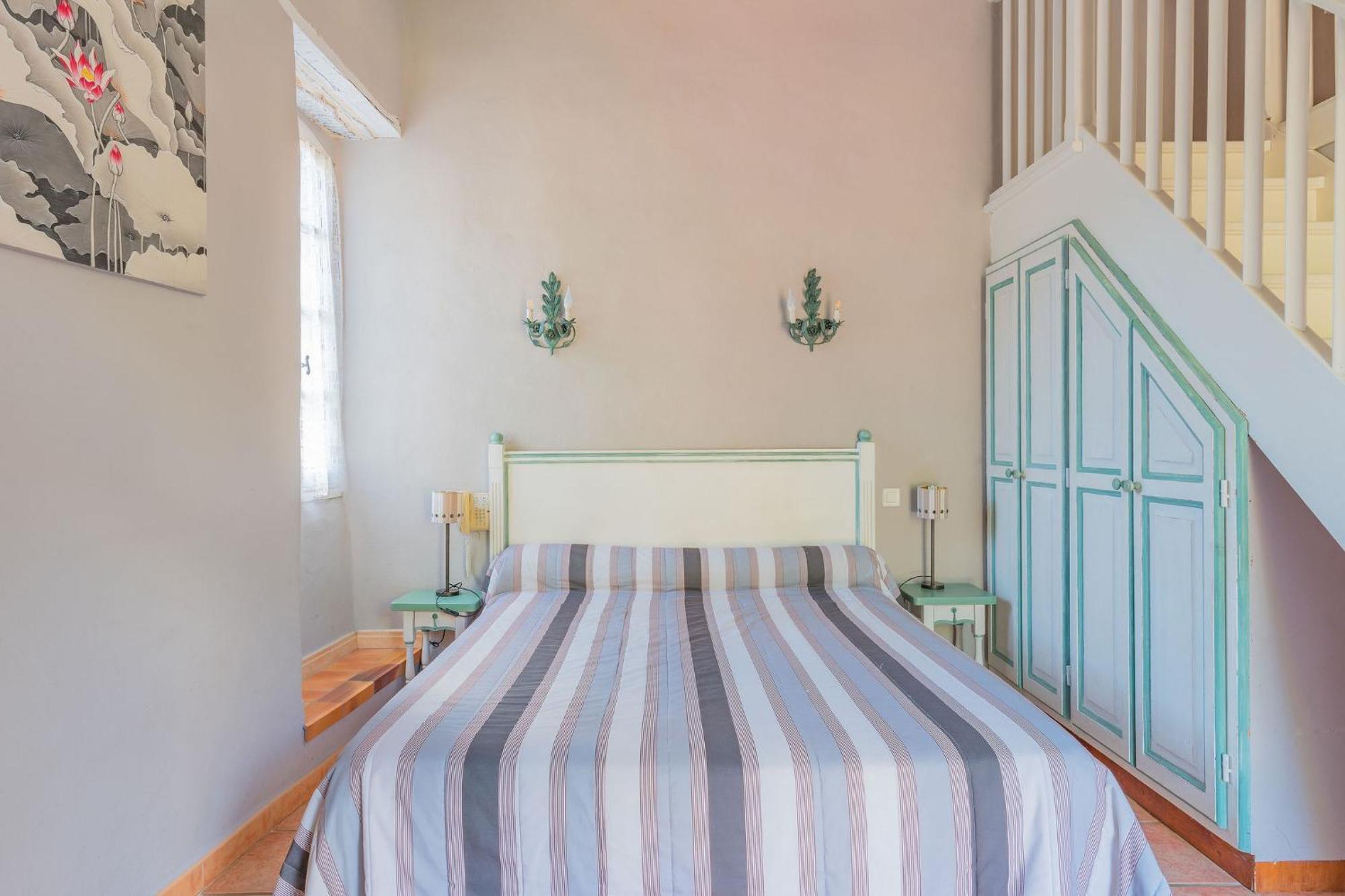 Logis Hotel Restaurant Le Pradinas Anduze Kamer foto