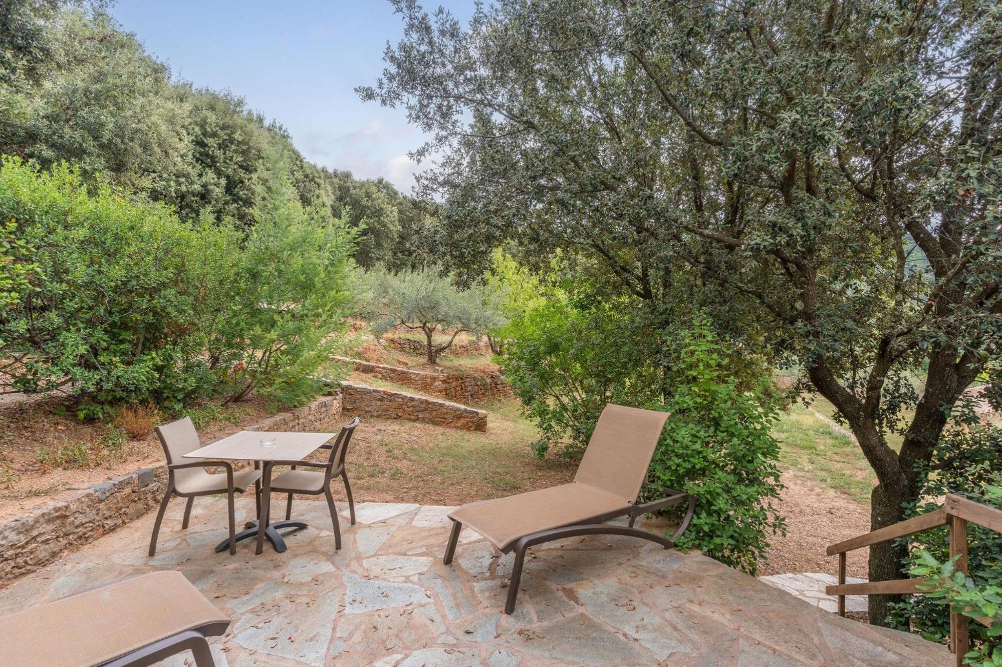Logis Hotel Restaurant Le Pradinas Anduze Kamer foto