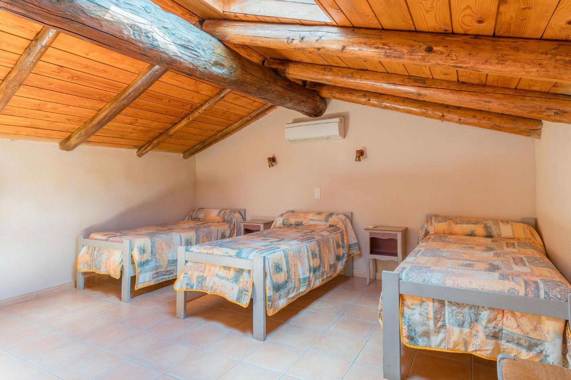 Logis Hotel Restaurant Le Pradinas Anduze Kamer foto